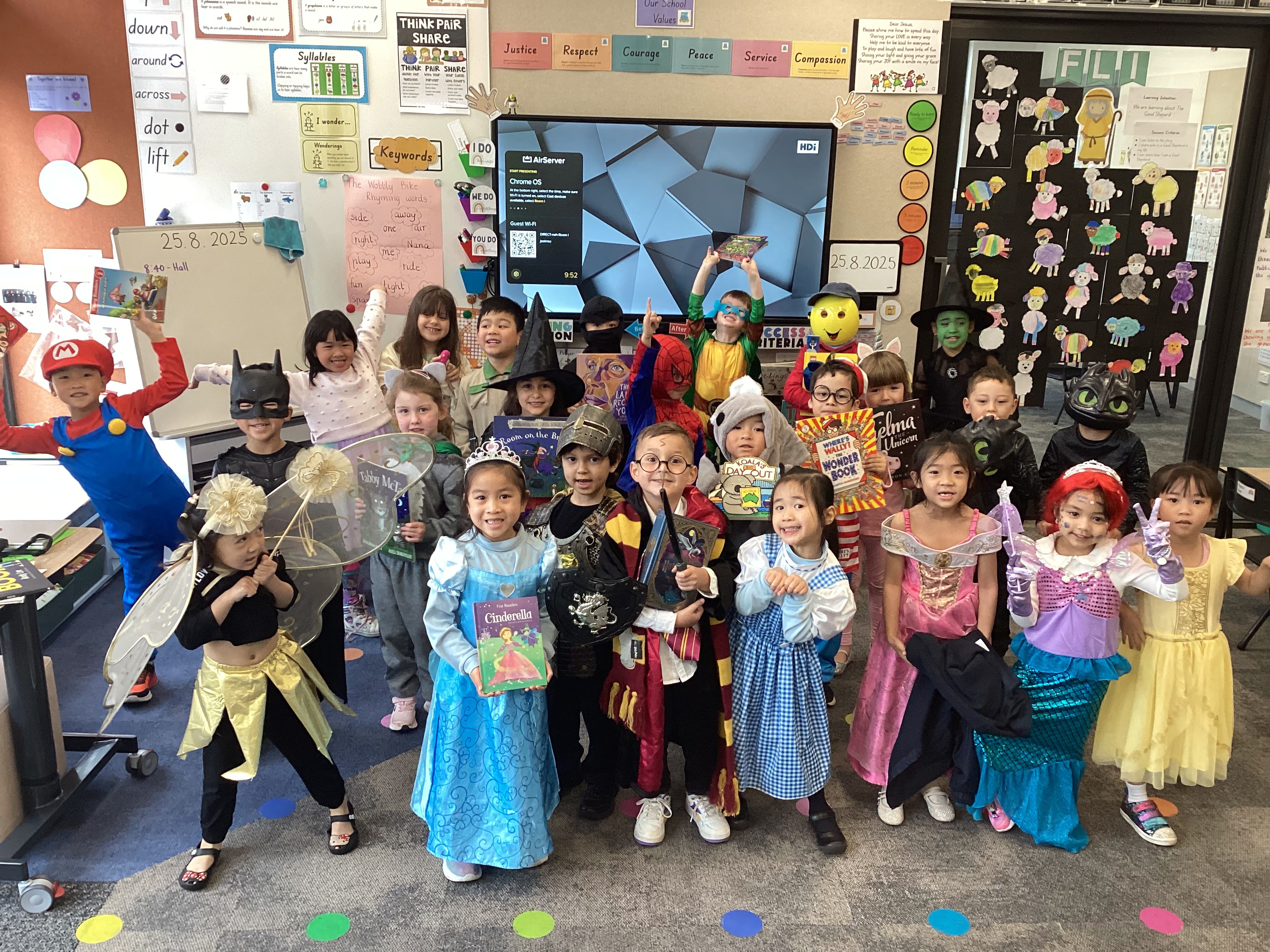 /uploaded_files/media/gallery/17562645562025 book week (6).jpg